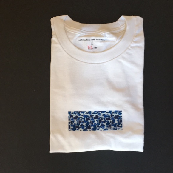 NWT Aaron’s world box logo white s/tshirt size L - Picture 1 of 5